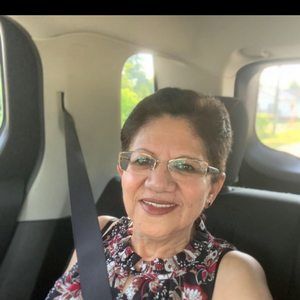 Meet your Posher, Emma